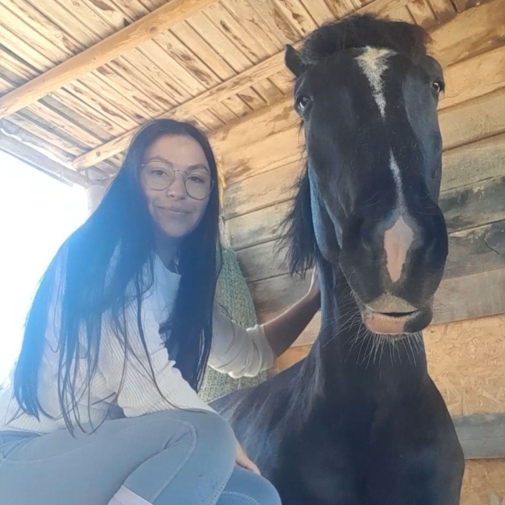 Ainhoa, equine educator and mentor at Solutions Institute